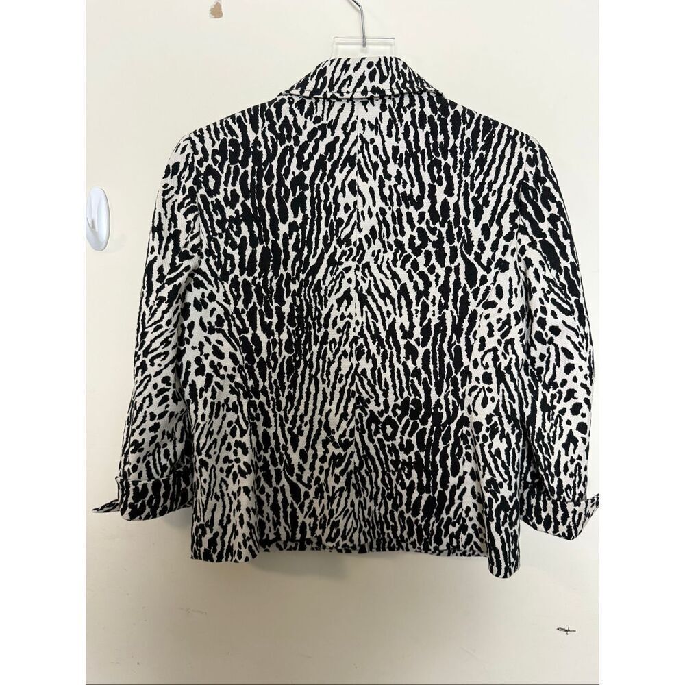 Talbots Petites 14P Black & Cream Animal Print Blazer Jacket Workwear Office Chi - Picture 3 of 3